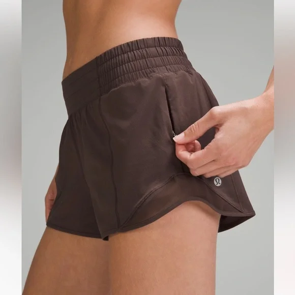 lululemon Hotty Hot High-Rise Lined Short 2.5" in Espresso Brown Size 4 New NWT - Picture 12 of 16